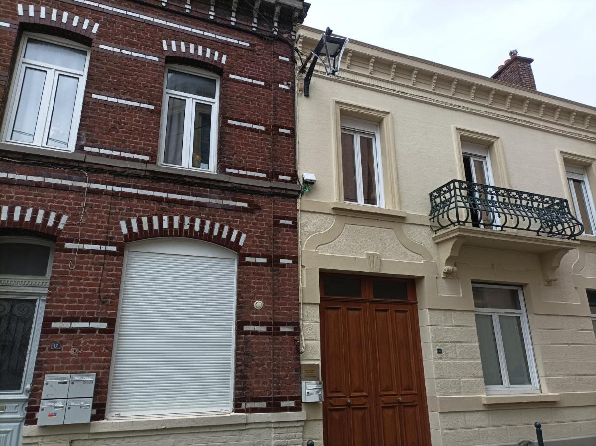 Apartamento Le Velvet Hénin-Beaumont Exterior foto