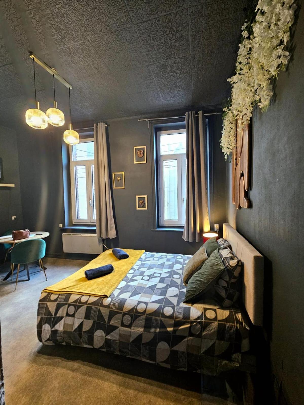 Apartamento Le Velvet Hénin-Beaumont Exterior foto